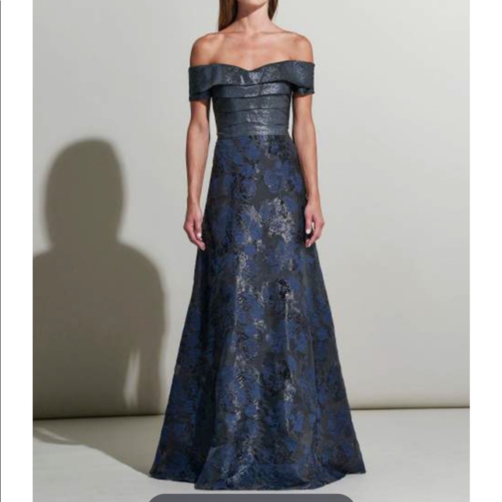 Rene Ruiz gown